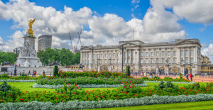 Inauguración de Balmoral, nuevas visitas a Buckingham... Cómo se beneficia la familia real británica del turismo