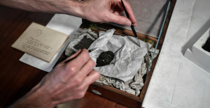 Un papiro carbonizado de Herculano revela sus secretos sobre Platón