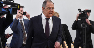 Sergei Lavrov visita China para fortalecer los lazos entre Moscú y Beijing